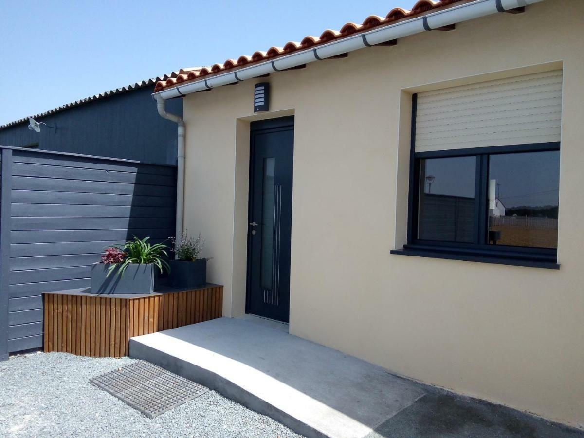 Au Refuge Des Farfas Saint-Paul-en-Pareds Exterior foto